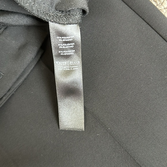 White House Black Market Black Soft Drape Tapered Ankle Pant Size 2R - Picture 9 of 9